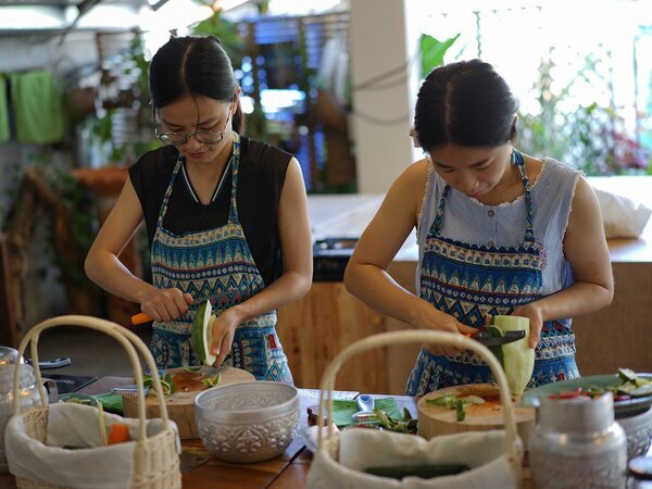 Cook Thai dishes