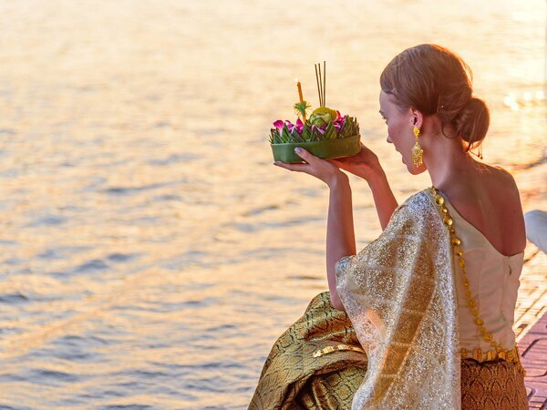 Float your self-made krathong on Phang Nga Bay