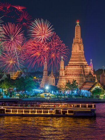 night cruise in bangkok