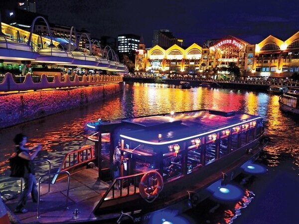 Take a bumboat ride down the Singapore River