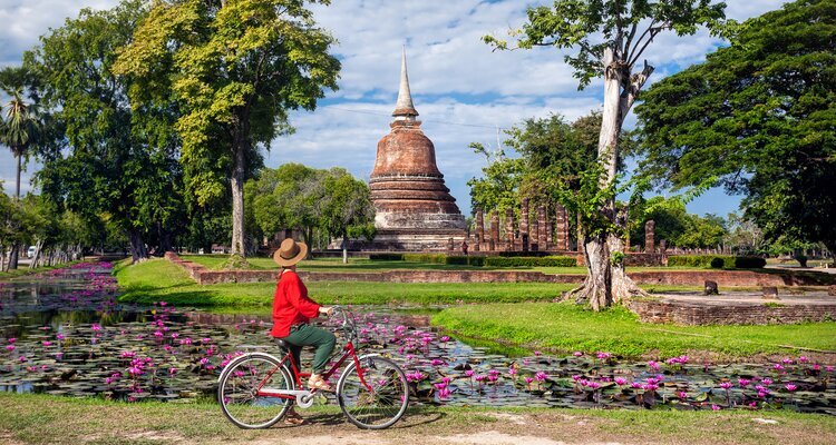 Cycle around Sukhothai Historical Park