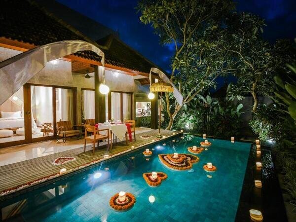 Purana Suite Ubud