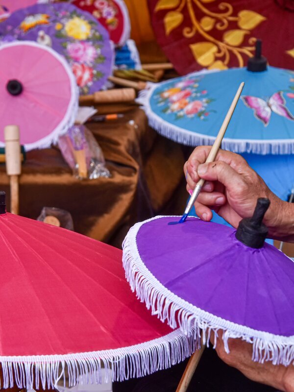 Explore Chiang Mai handicraft village