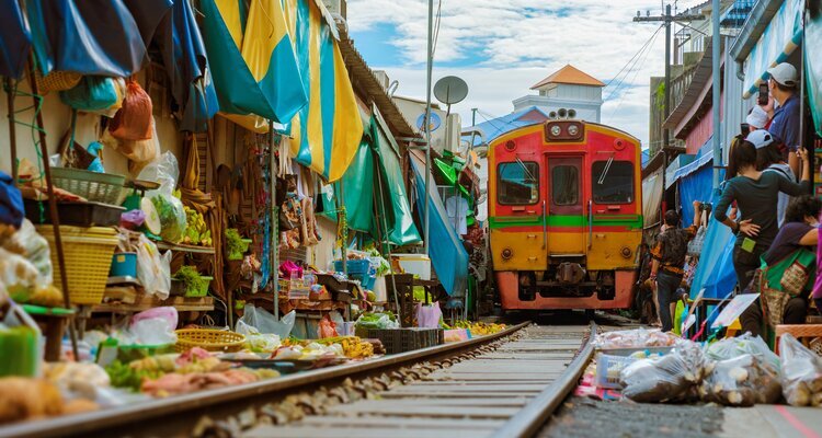 Maeklong Railway Market