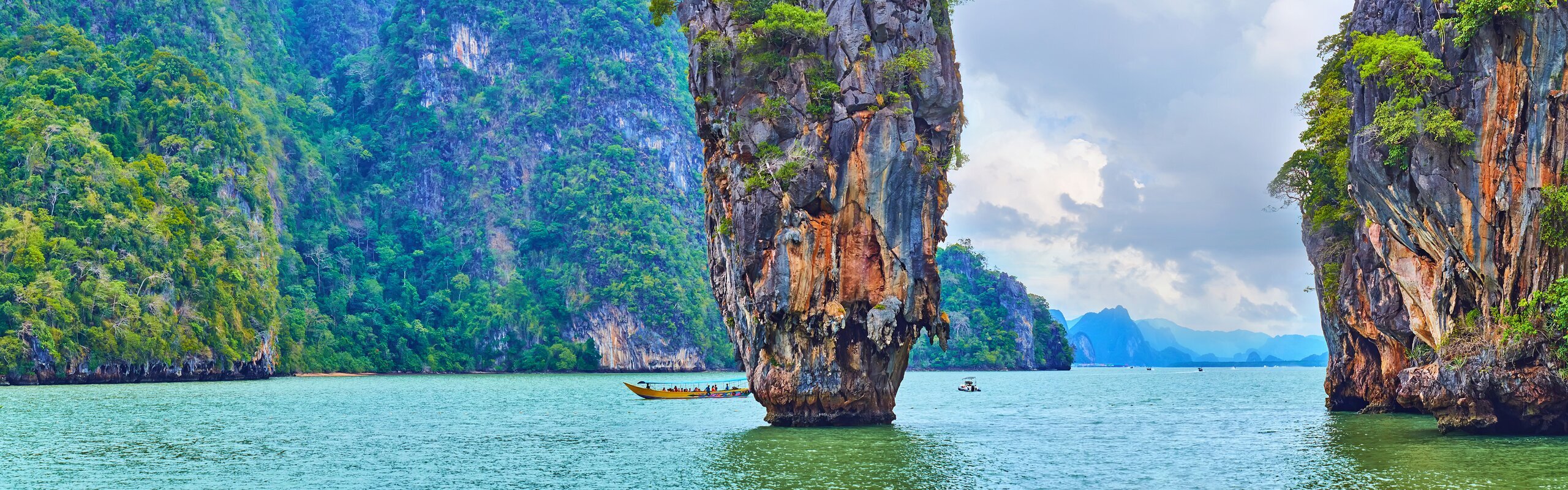 Phuket Weather in April 2026