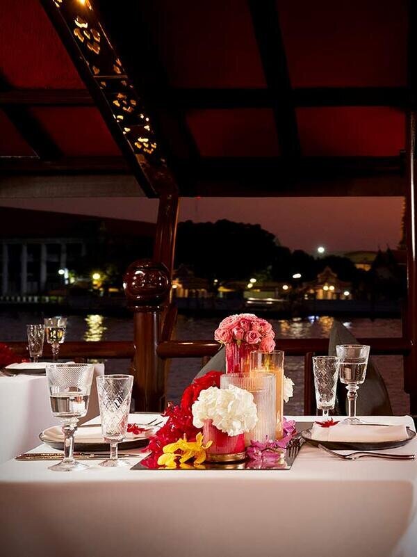 Manohra Luxury Dinner Cruise