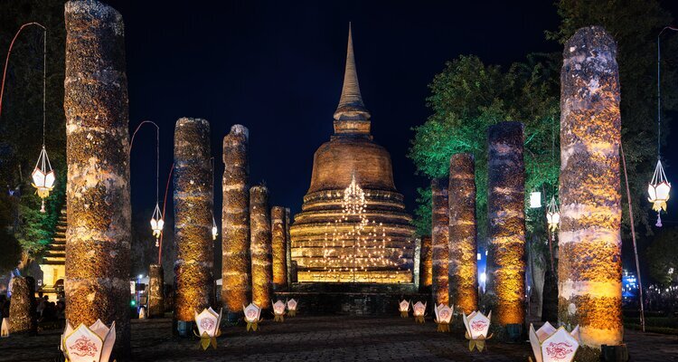 sukhothai loy krathong