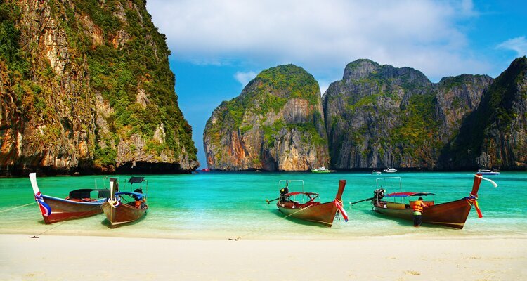 Phuket maya bay