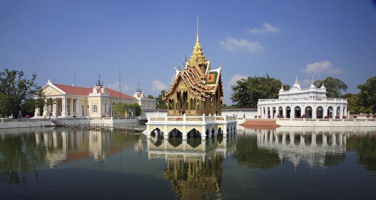  Bang Pa In Royal Palace