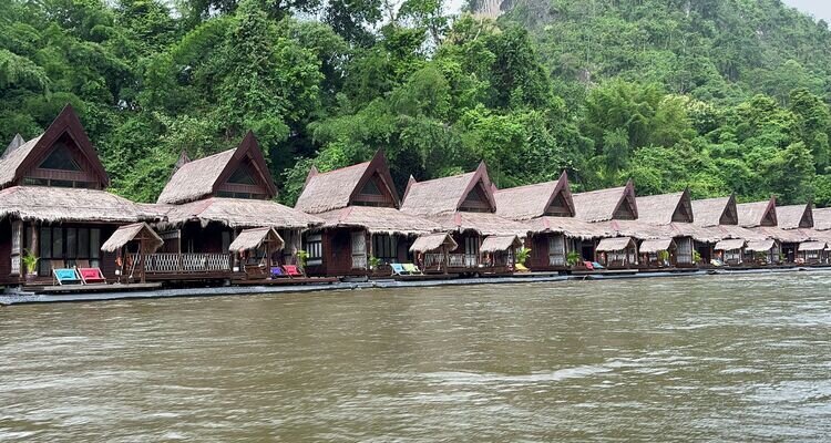 The FloatHouse