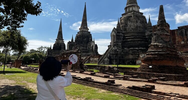Crowd-Free Experience at Wat Phra Si Sanphet