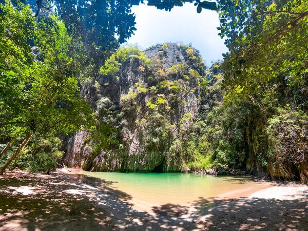Secret Emerald Cave