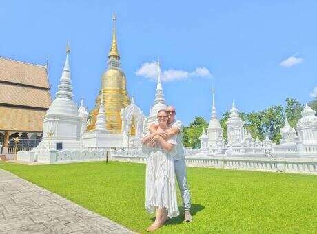 Our guests at Wat Suan Dok in Chiang Mai